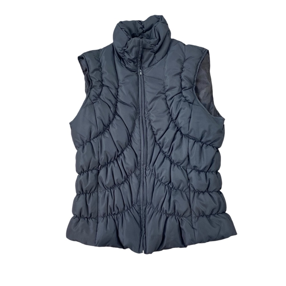 Woman’s Nine West separates feather/down filled puffer vest size L
